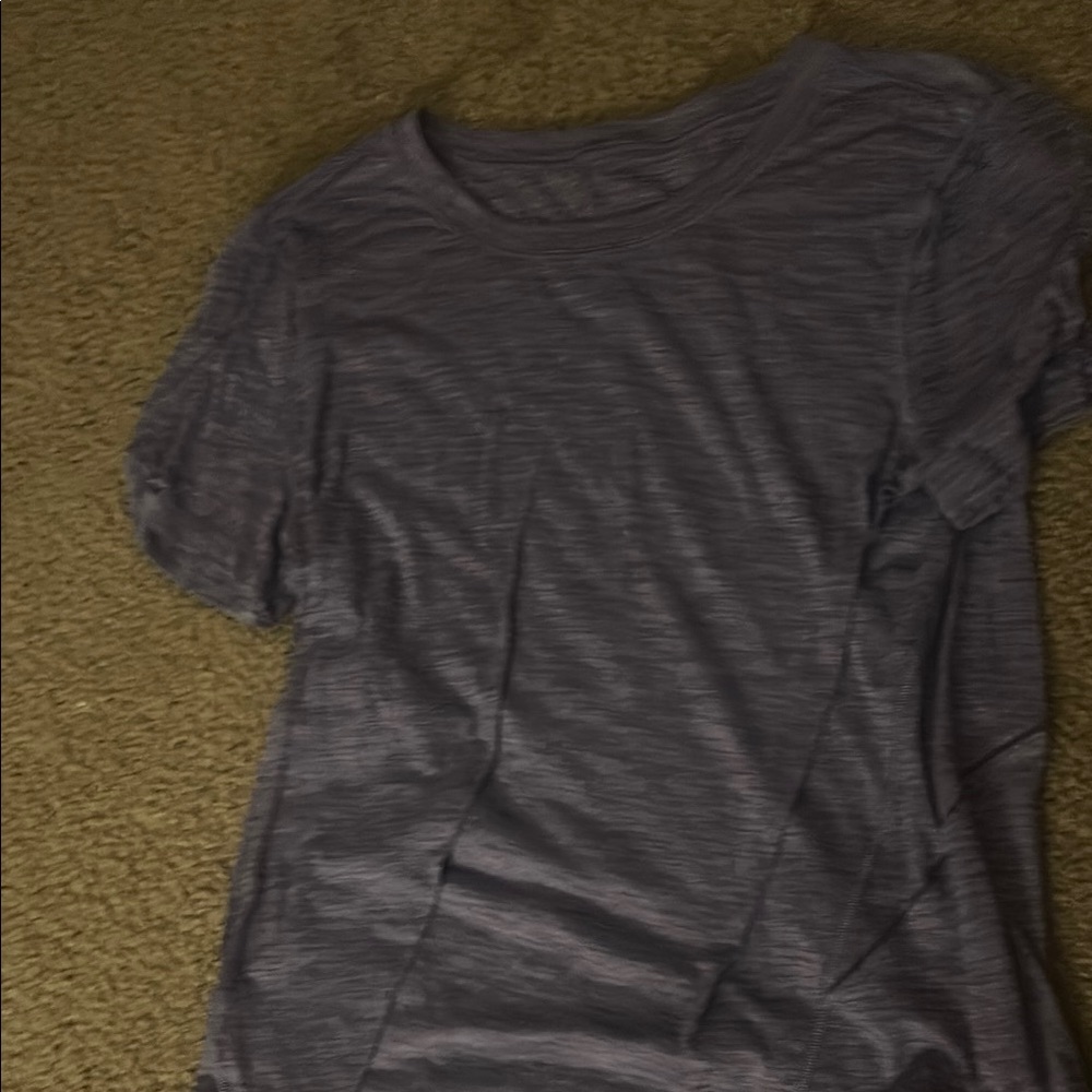Lululemon Athletica Fitted Gray Short Sleeve Tee